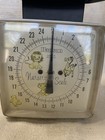 Vintage Nursery baby Scale 25 Lb Max With Animal Pictures