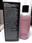 Mac Cosmetics Brush Cleanser  7 9 Fl Oz   235 Ml New In Box