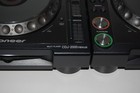 One Pair Of Pioneer Cdj-2000 Nexus Professional Pro Dj Turntables L  k  