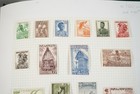 Papua New Guinea Collection Of 875  Mint Stamps Stored In Stanley Gibbons Album