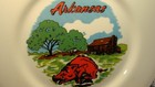 Arkansas Souvenir Plate   Hanger   10 25      Very Great Condition  