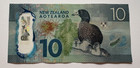 New Zealand 10 Dollars 2015 P-192 Whio Ducks Clear Polymer Aotearoa Banknote