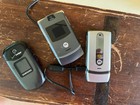 Lot Of 3 Vintage Flip Cell Phones Motorola   With 1 Charger Untested Two Turn On