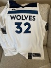 Karl-anthony Towns Signed Nba Authentic Nike Autographed Jersey Beckett