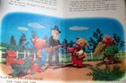 The Three Little Pigs My Tiny 3-d Book Series C  1970 Vintage Playmore Froebel