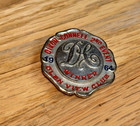 1964 Glenview Curling Club Award Pin Dixon-connell 1st Event Winner