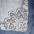 Stunning Vintage Lace Hankie With 5 Rhinestones In Each Corner 