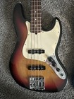 Fender 60th Anniversary Jazz Bass 4-string Sunburst Rosewood Hard Case Strap
