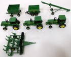 Vintage Ertl John Deere Tractor 1 64 Scale Die-cast Lot With Accessories