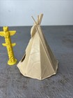 Vtg Marx Fort Apache Playset Tan Teepee Yellow Totem Pole Accessory