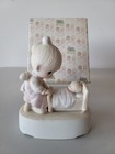  lot  Vintage - Enesco Figurines - Comes With Original Box - 1978 To 1989