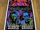 2018 Twins Of Evil Rob Zombie Marilyn Manson Tour Blacklight Felt Poster