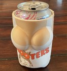 Hooters Squishy 3d Boobzie Boobs Beer Can Koozie