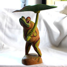 12  Wooden Carved Frog With Leaf Umbrella Artist Carving Made In Indonesia