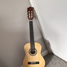 Acoustic Guitar 6-string Nylon  Standard Body  Right-handed  Beige  Classic