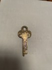 Flat Victor Victrola Key