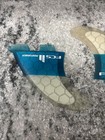 Fcs Ii Performer Pc Tri Fins Medium White   Blue Right  Left   Middle Free Shipp