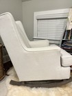 Best Chairs Cream Upholstered Nursery Rocker   Glider     Excellent Condition