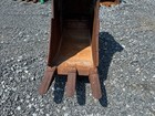 24  Strickland Excavator Bucket  80 Mm Pins  Fits  Cat  Case  Deere A-5012