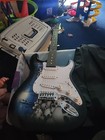 39  Full-size Electric Guitar Beginner Kit W  Gig Bag  Tremolo Bar  Accessories