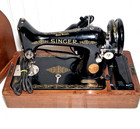 Antique 1930s 1940s Singer Sewing Machine W  Bentwood Case Ef657266  works   