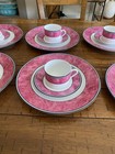 Philippe Deshoulieres Six 10 1 2 Inch Plates 6   saucer And 3 X 2 1 2    Tea Cups
