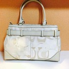 Brand New Coach Signature 31a