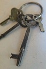 Vtg Skeleton Keys Old Padlock Key Craft Antique Independent Lock Co  Lot Of 4
