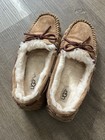 Ugg Dakota Slippers Women s 5 House Shoes Tan 5612 Moccasin Loafers Sherpa