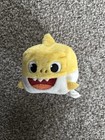 Pinkfong Baby Shark Yellow Baby Shark Cube Plush Kids Toy Sings Makes Noise