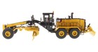 Cat Caterpillar 24 Motor Grader W  Operator 1 50 Model By Diecast Masters 85552