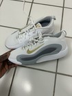 Nike Isofly Sneaker Youthsize 7w White Gray Basketball Shoes Fn4384-100 New