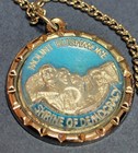 Vintage Mount Rushmore S  Dakota Souvenir Charm Necklace