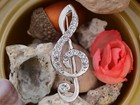 Women s Rhinestone Crystal Studded Treble Clef Music Note Silver Tone Brooch Pin