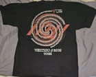 U2 Vertigo Tour 2005 Black Parking Lot Concert T-shirt  size M  Rare Graphics 
