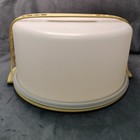 Vtg Tupperware Maxi Cake Taker  1256 Round Harvest Gold Base   Cariolier 12x7