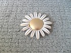 Vtg 1971 Avon Daisy Pin Brooch Glace Solid Perfume Holder Gc