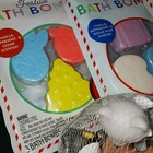 Kids Bath Bombs  3pck  9  Scented   5 Bath Squirt Toys  New Sealed