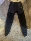 Nike Men s Nike Tech Bottoms Size Small