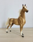 Breyer Traditional Model Horse 50th Anniversary Mantlepiece  571 Saddlebred Only