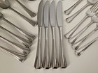 Oneida 20 Pc Bordeaux Stainless Flatware  Knives  Forks  Spoons  Teaspoons