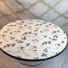Pfaltzgraff 11 3 4  Diameter Pedestal Cake Stand Winterberry 