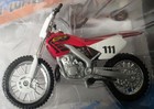 Maisto 2 Wheelers Honda Crf 1 18 Red Motocross Motorcycle Diecast Model