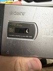 Sony Md Minidisc Player Mz-e40 Portable Walkman Parts Broken Does Not Power On
