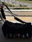 Nike Jordan Small Black Red Gym Sport Duffel Bag Shoe Pocket