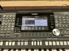 Yamaha Psr-s975 Keyboard Fully Functional Arranger Workstation 61-key