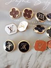  Lot Of 12  18mm  Gold Designer Button Lv  Button