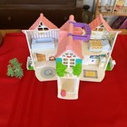 Fisher Price Loving Family Sweet Streets Country Cottage Dollhouse Mattel 2000