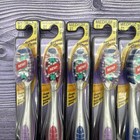 8 Lot Vintage Reach Max  81  Medium Full Head Beyond Clean Massaging Gums 2002