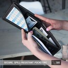 Waiter Wallet Deluxe   Clear Pocket Insert